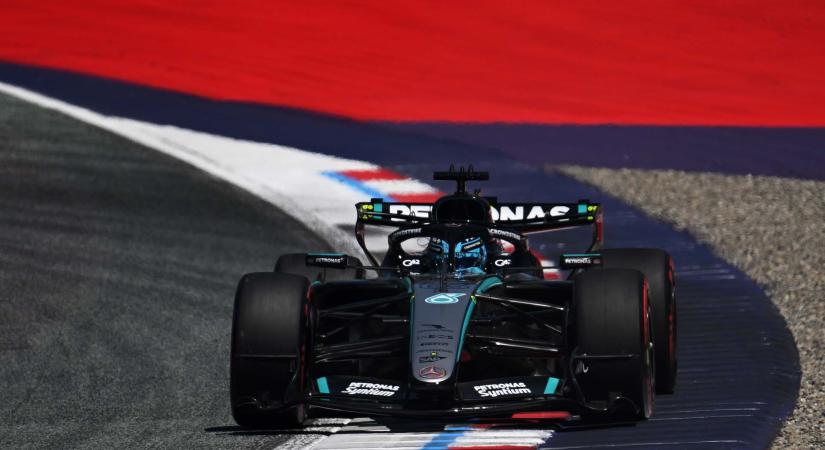 Verstappen balesete után Russell a pole-ban Ausztriában!