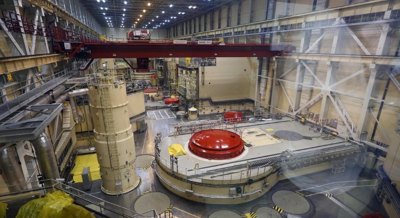 Ebben a pillanatban jött Kapitány István rendkívüli bejelentése a paksi atomerőműről
