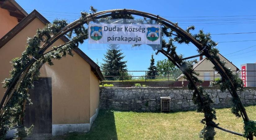 Így nem sülnek meg a bakonyiak a forróságban, mutatjuk kedves ötleteiket (jó példák, képek)