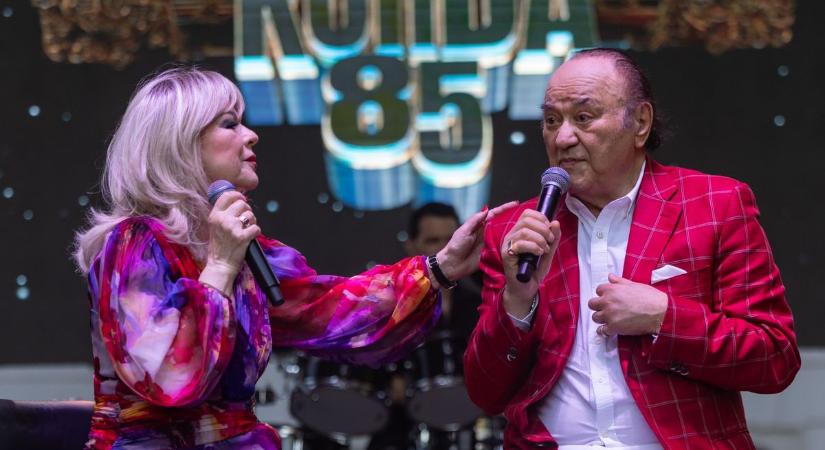 "Ilyen páros, mint mi, csak egy van" - exkluzív interjú Korda Györggyel és Balázs Klárival