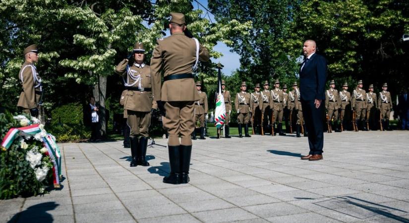 Azonnali bejelentést tett szombaton Ruszin-Szendi Romulusz az újdörögdi gránátbaleset ügyében