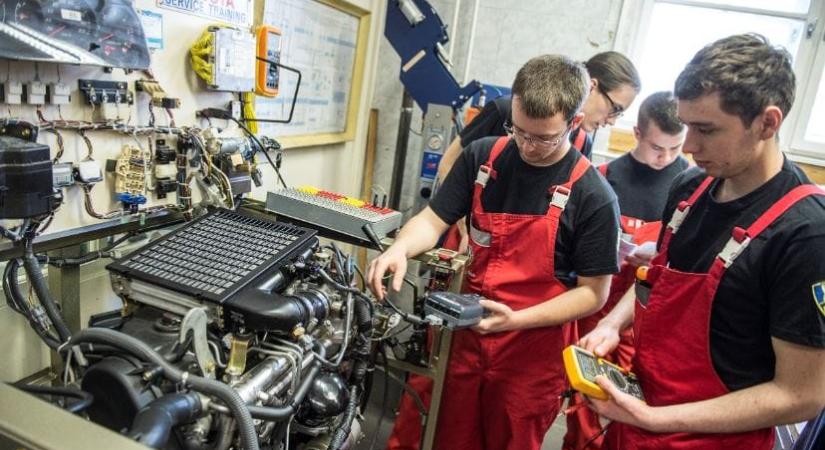 A hőség miatt módosíthatják a gyakorlatokat a szakképzésben