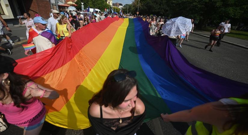 Magyar Péter nem tudja teljesen nyíltan felvállalni a Pride-ot