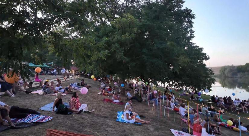 Testi-lelki feltöltődés egy nap alatt: érkezik a Lélekpart Fesztivál