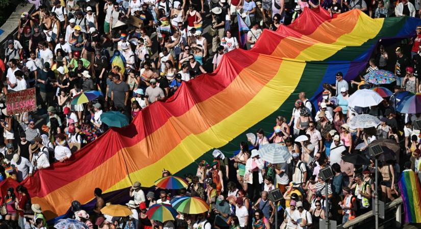 A kánikula sem tudta útját állni a Pride-nak – galéria