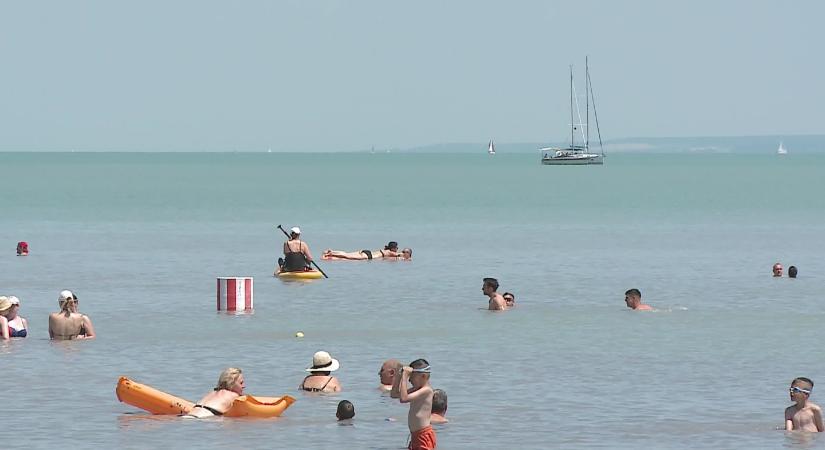 Megdőlt a napi melegrekord, 2 centit apadt a Velencei-tó