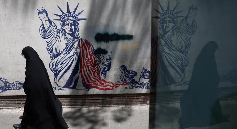 Tűzszünet helyett rakéták, újra eszkalálódik az iráni–amerikai konfliktus