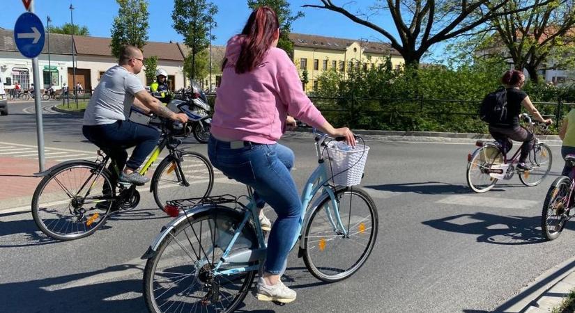 Jelentős kerékpárút-fejlesztés zárult le Baján, de ez még csak a kezdet