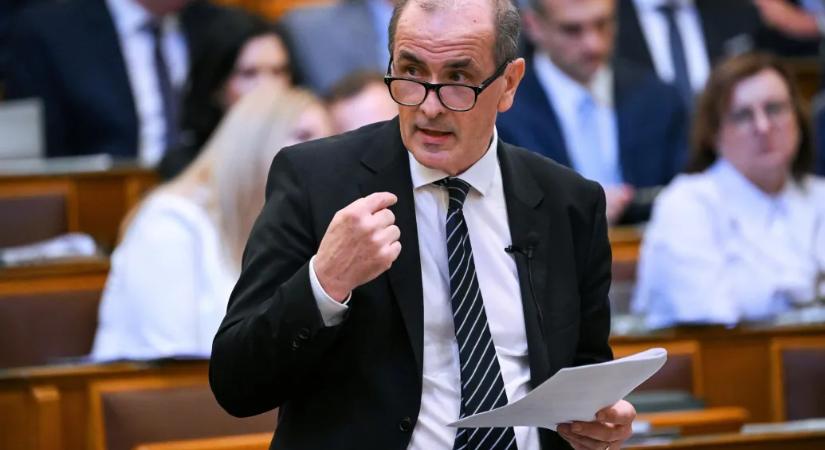A rendkívüli hőség kockázataira figyelmeztetett Hegedűs Zsolt a hétvégi tömegrendezvények előtt