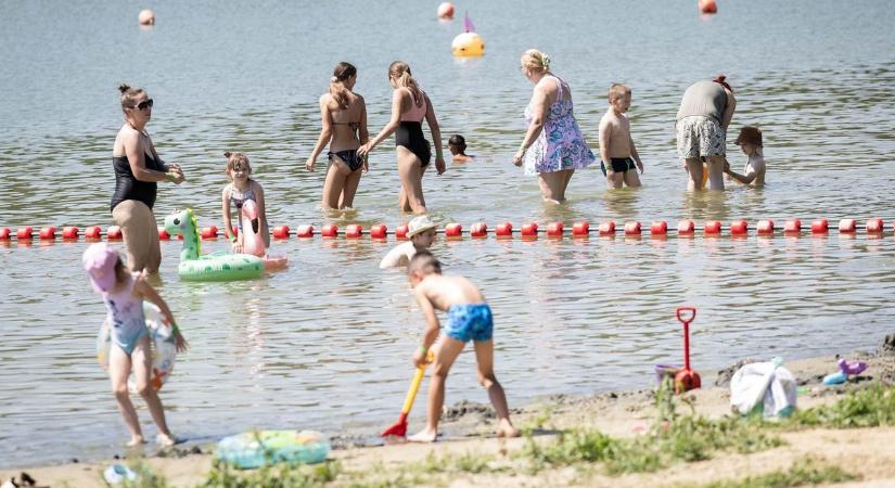 40 fokos hőség is lecsaphat vasárnap