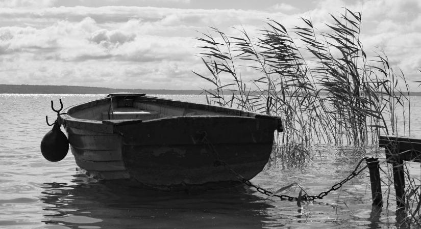 Fejbe lőtt holttest a Balatonban – nem ez volt az első döbbenetes eset