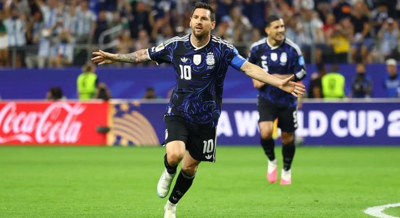 Messi bombaformában, 32 éve nem csináltak olyat vb-n, mint ő