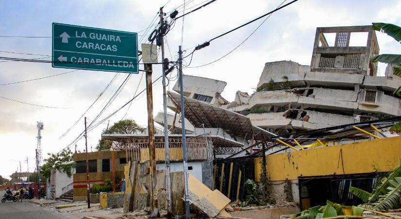 Már több mint 1400 halottja van a venezuelai földrengésnek