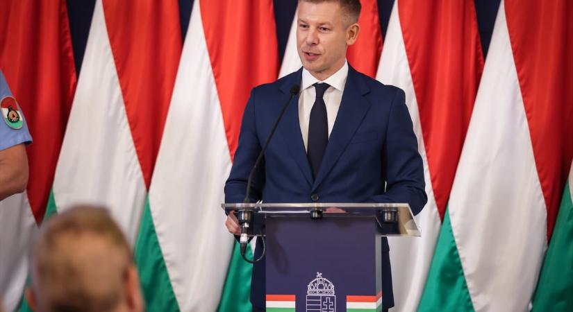 Magyar Péter számot vetett és arra jutott, hogy büszke kormánya első 50 napjára