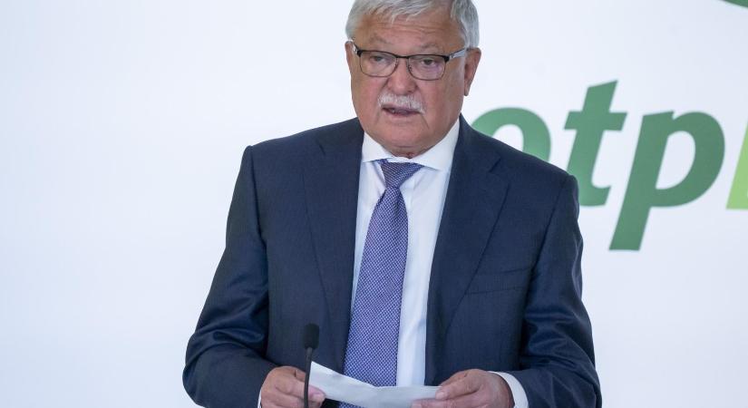 Lemondott egyetemi kuratóriumi tagságáról Csányi Sándor, Világi Oszkár és Váradi József is