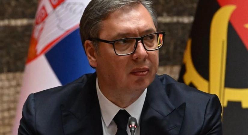 Vučić 14 év után veszi a kalapját, de maradt még politikai ambíciója