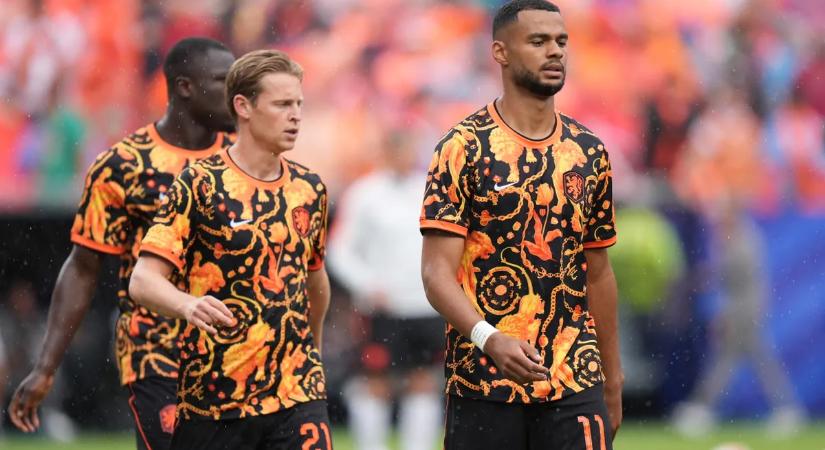Gakpo gyászol, de marad a holland válogatottal