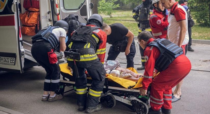 „Masszív ukrán dróntámadás” ért két újabb orosz olajfinomítót