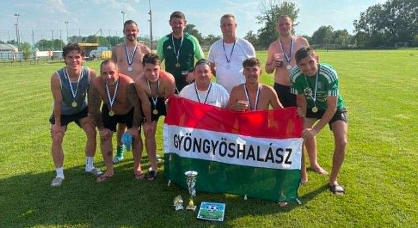 Gyöngyöshalász SE: ezüstérem és gólkirályi cím Csólyospáloson