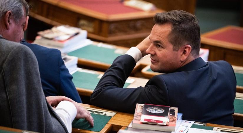 Németh Balázs a kormány első 50 napjáról: Elkezdték a Rákosi-féle ÁVH újjáalapítását