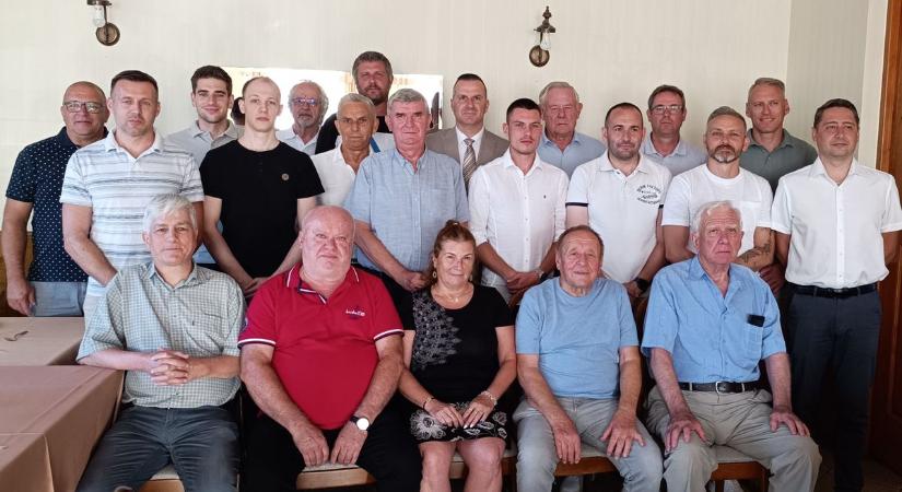 Erős forint mellett is erős szezont zártak a férfi tekések... – jövőre is ezt tervezik
