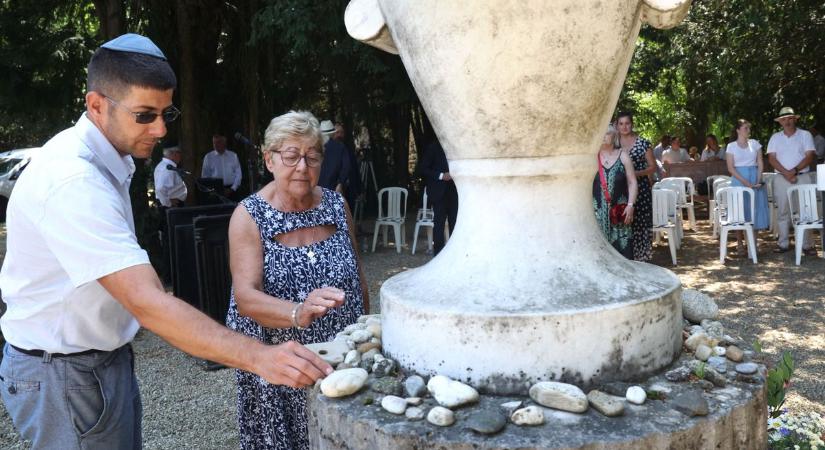 Sírkövek helyett a szívünkben őrizzük őket – a holokauszt áldozataira emlékeztek Kaposváron