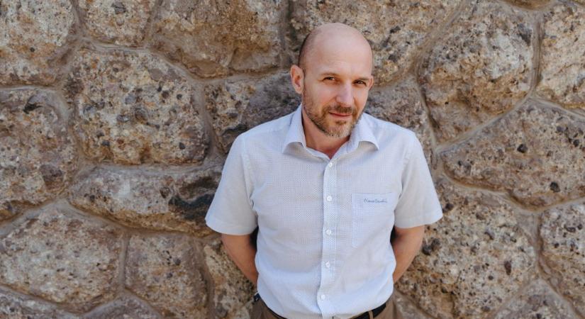 Schwechtje Mihály: „Szándék se volt arra a rendszerváltáskor, hogy a nagy tömegekkel megértessék, mi ez az egész”