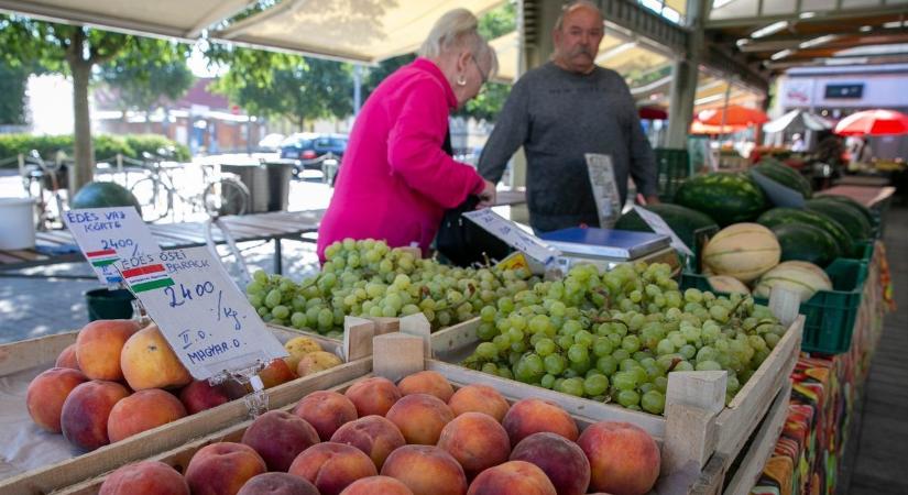 A hőségriadó alatt mindenki erre a gyümölcsre esküszik – frissítő, lédús, ellenállhatatlan