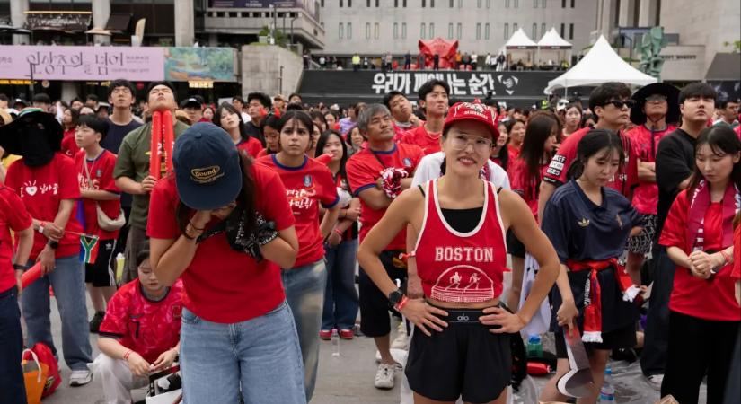 Dél-Korea elnöke kormányzati vizsgálatot követel, miután a válogatottjuk kiesett a foci vb-n