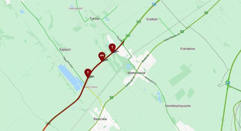 Indul a vasárnap esti káosz az M7-esen, baleset volt Budapest felé