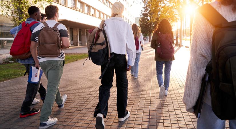 Megszólalt a budai elitgimi igazgatója: ezért vallanak később kudarcot a zseninek tartott gyerekek