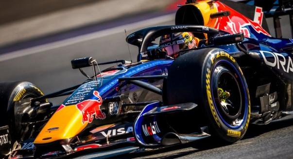 Verstappen közel járt, a Ferrari melléfogott – vasárnapi F1-es hírek és sztorik