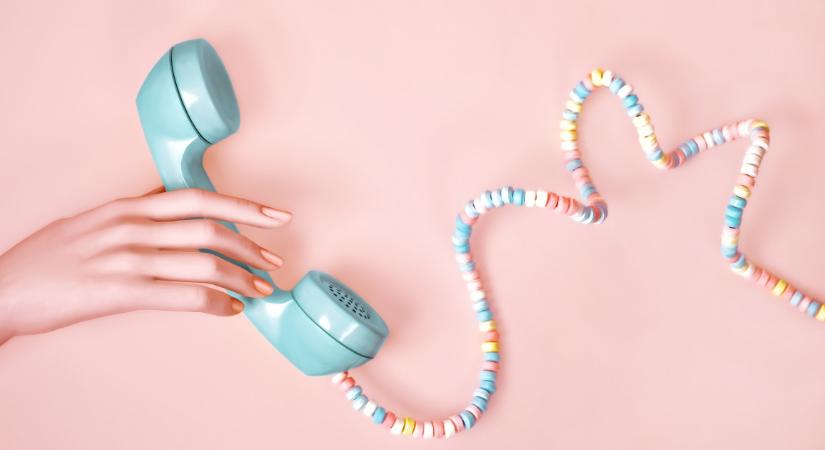 Így próbálnak újabban átverni a telefonos csalók! Ha EZT észreveszed, nem lehet baj!