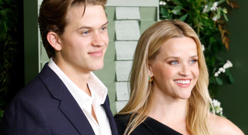 Ikonikus vörös szőnyeges pillanatot idézett meg Reese Witherspoon és a fia, most mindenki róluk beszél – FOTÓK