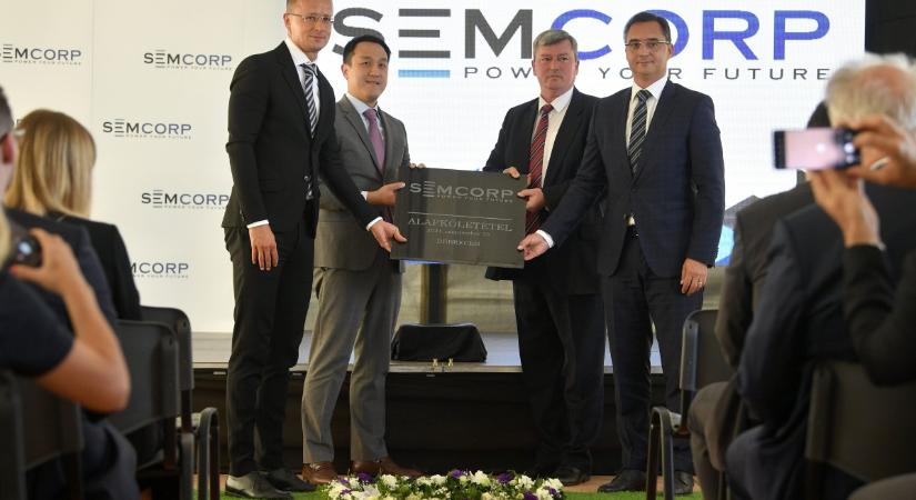 Semcorp: 13 ezerszeres alumíniumszennyezés és súlyos nehézfémterhelés miatt állt le a debreceni gyár