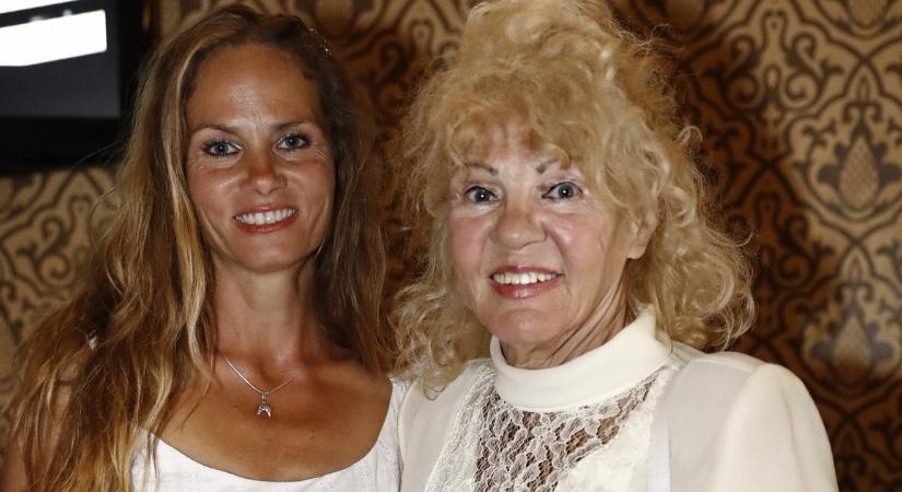 Vajda Márta lánya az édesanyja utolsó pillanatairól a Blikknek: „Végig foghattam a kezét, ott voltam vele, amikor szépen átsuhant”