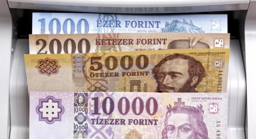 Stabil a forint a hétvégi iráni-amerikai összetűzés ellenére – 353 forint az euró