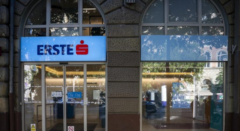 Egymásra licitálnak a bankok a devizaváltásban, már az idővel is versenyeznek