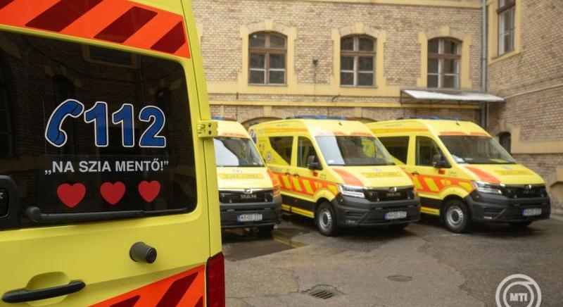 24 mentőautóban hibás a klíma a hőségriadó alatt