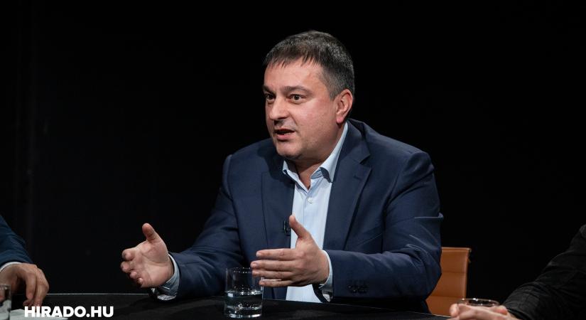 Újabb globalistát ültet fontos pozícióba a Tisza a szakértő
