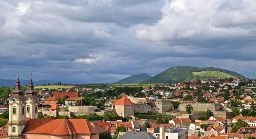 Történelmi forróság: veszélyben az egri melegrekord