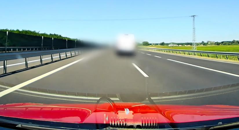 Tinédzserek loptak kisteherautót Debrecenben, több mint száz kilométeren menekültek vele a rendőrök elől