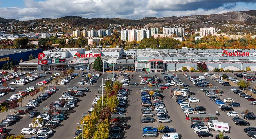 Az Indotek Group kizárólagos tulajdonába került az Auchan Magyarország