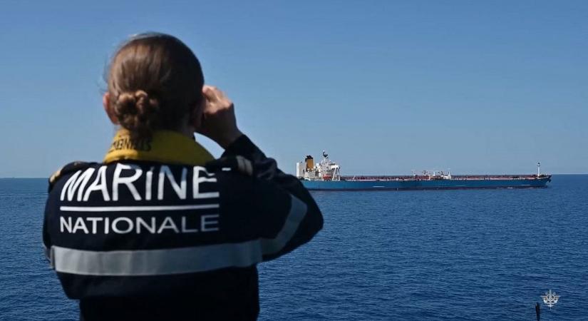 Rémisztő felszerelést illesztettek az oroszok a Gazprom tankerére, többen is látták az átalakítást: új szintre lépett a háborús veszély Európában