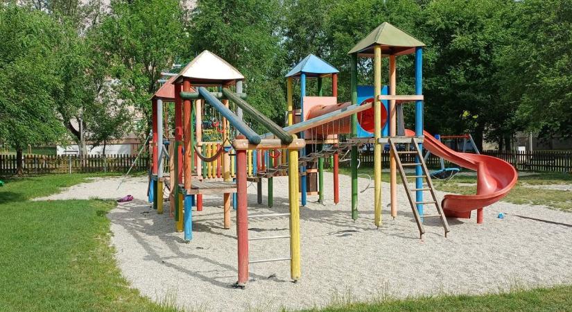 Játszótérről játszótérre haladnak Sopronban