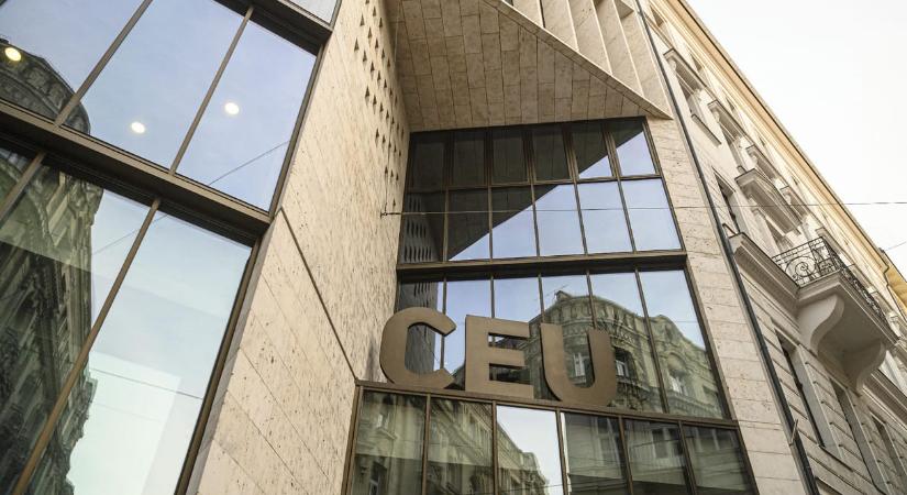 Cáfolta a CEU, hogy ősszel Budapesten újra diplomát adó képzések indulnának