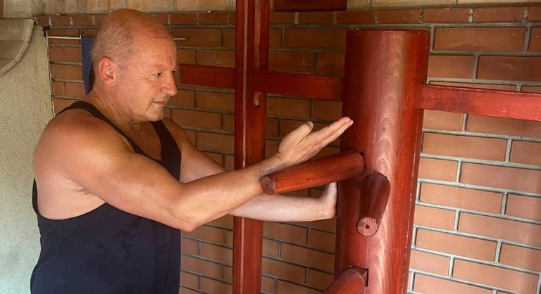 Simicskó István az év legforróbb napján megvillantotta az izmait