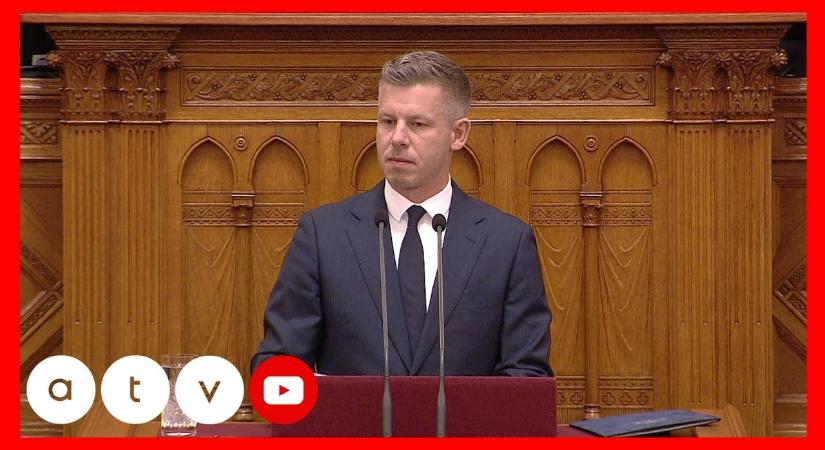 Ülésezik a parlament, a Szuverenitásvédelmi Hivatal megszüntetéséről is vitáznak