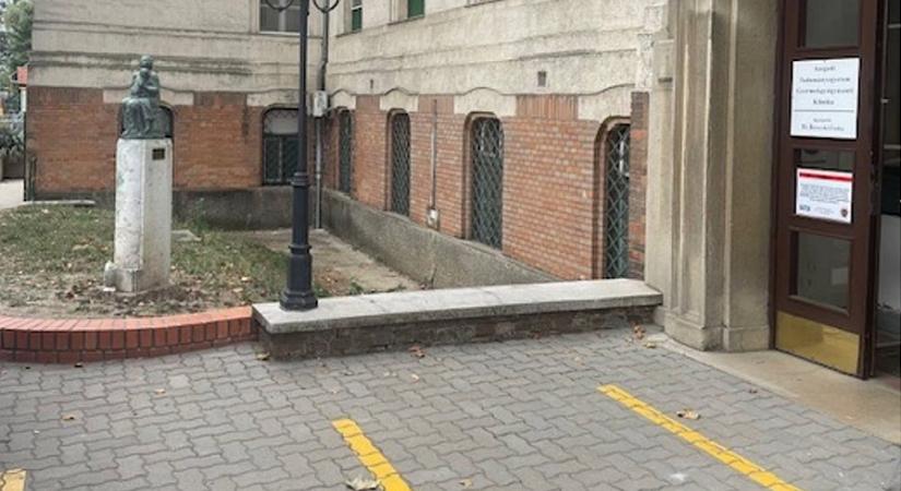 Új gyermekinfektológiai osztályt adtak át Szegeden