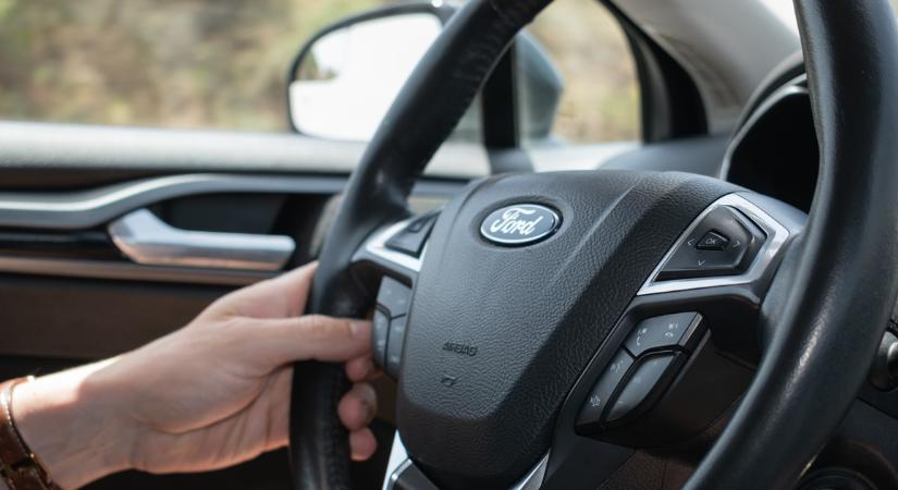 Visszavette a kirúgott dolgozóit a Ford mert nem jött be a mesterséges intelligencia